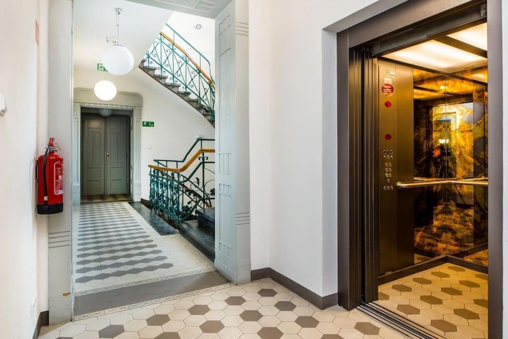Stylish - Rakowicka 8 Apartment Krakow